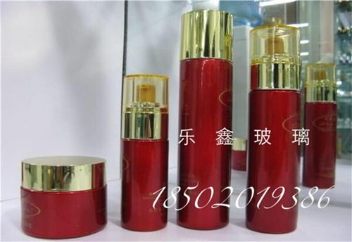 廣州市樂鑫玻璃制品廠 專業高檔玻璃瓶批發與加工，滿足化妝品及家用電器需求